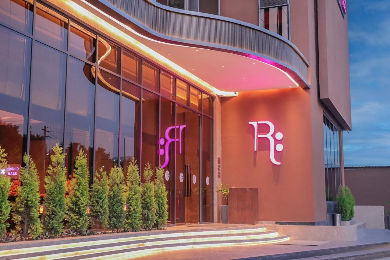 Regenta Place Verka Amritsar Exterior foto
